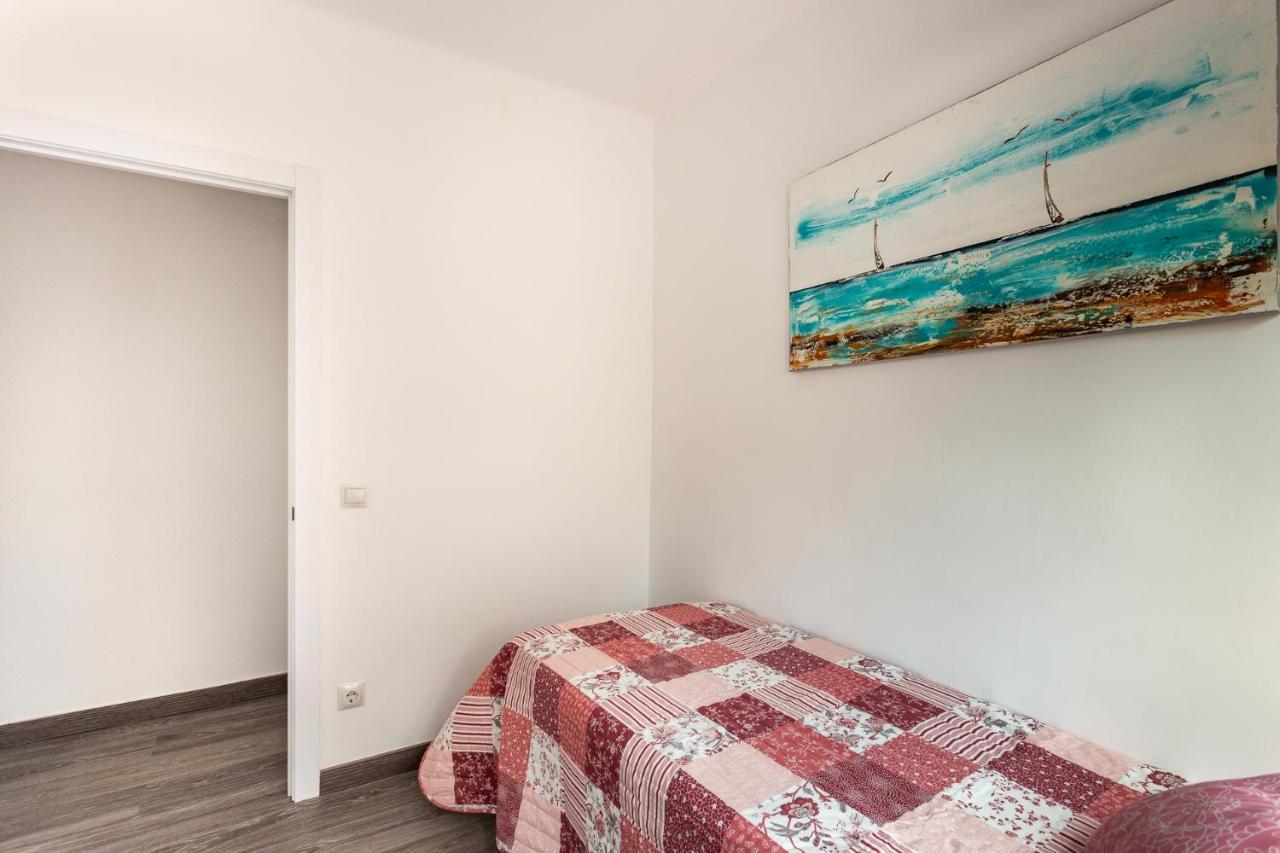 Barca 3 New Lovely Aprtment Near Beach Sant Adrià de Besòs Extérieur photo